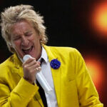 Rod Stewart Announces ‘Ultimate Hits’ Collection